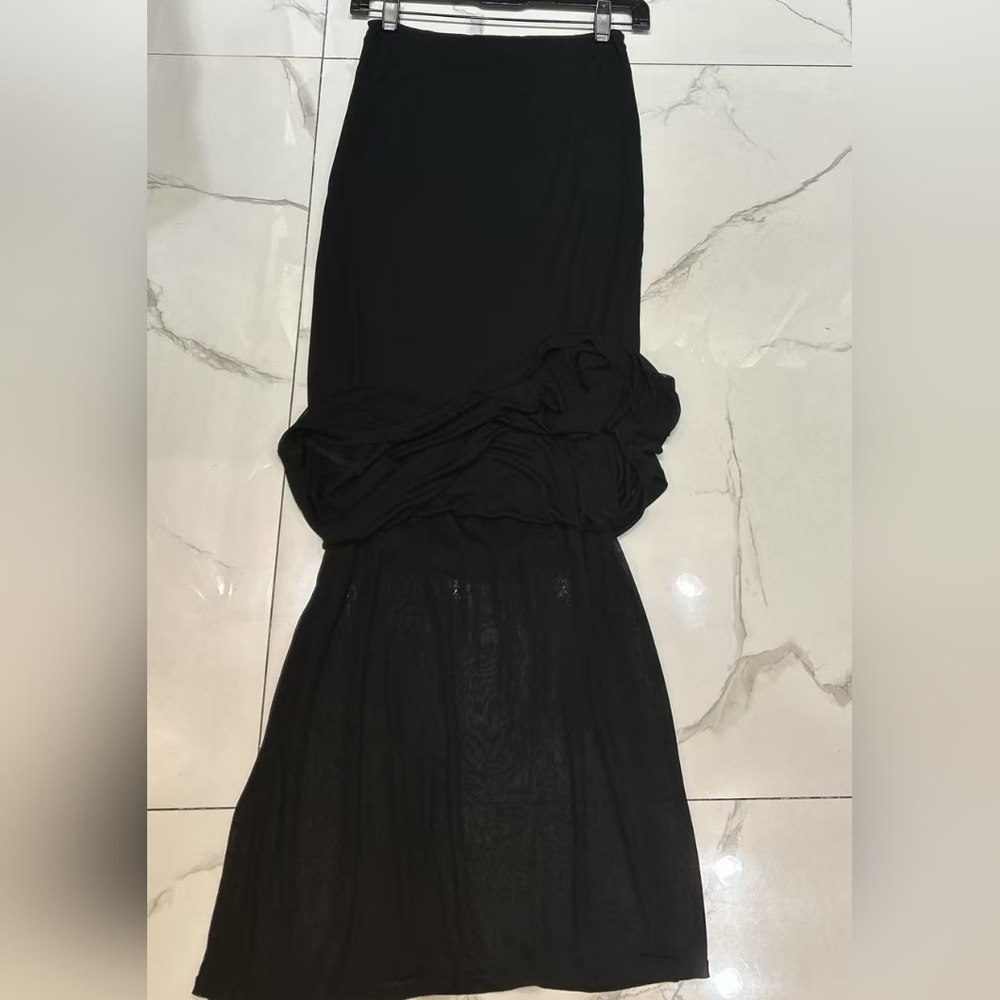 Helsa Sheer Knit Layered Maxi Skirt - Picture 4 of 6